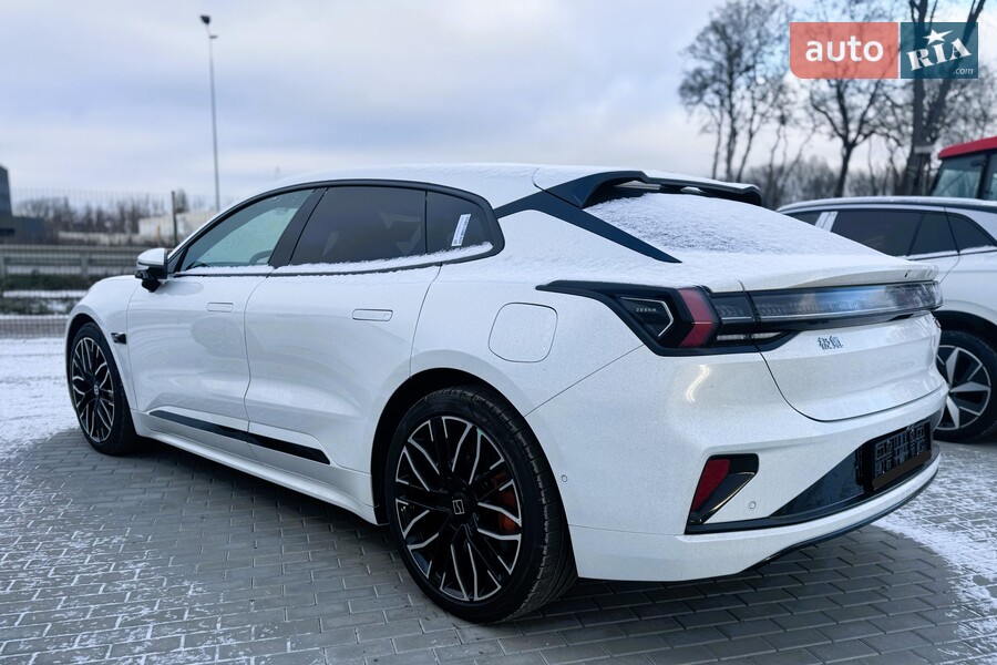 Zeekr 001 - фото 11