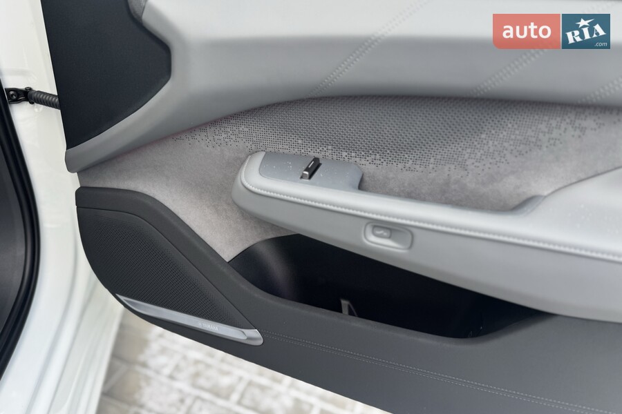 Zeekr 001 - фото 36