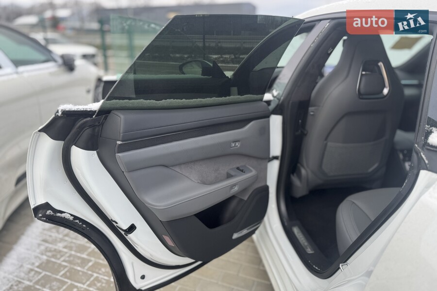 Zeekr 001 - фото 18