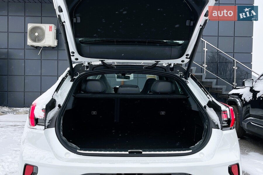 Zeekr 001 - фото 4