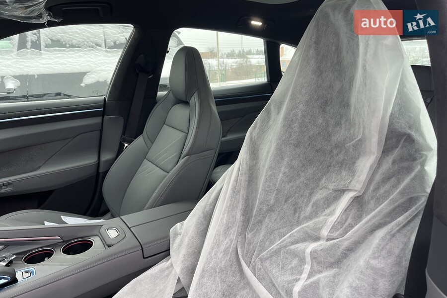 Zeekr 001 - фото 11