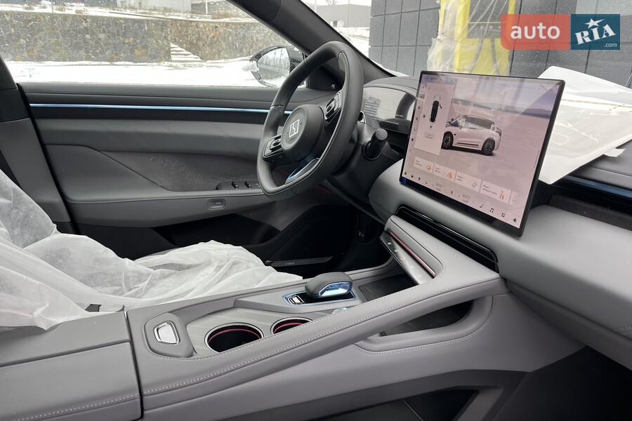 Zeekr 001 - фото 20