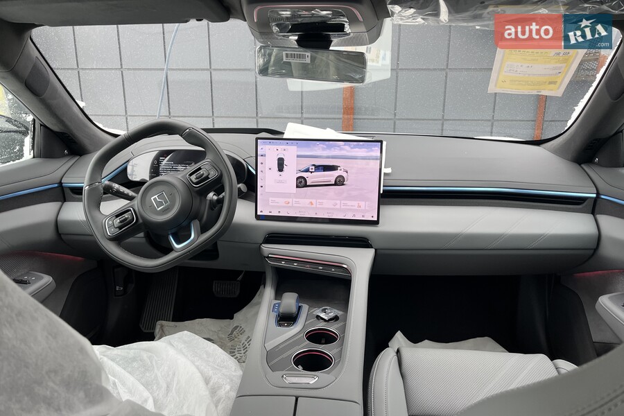 Zeekr 001 - фото 27