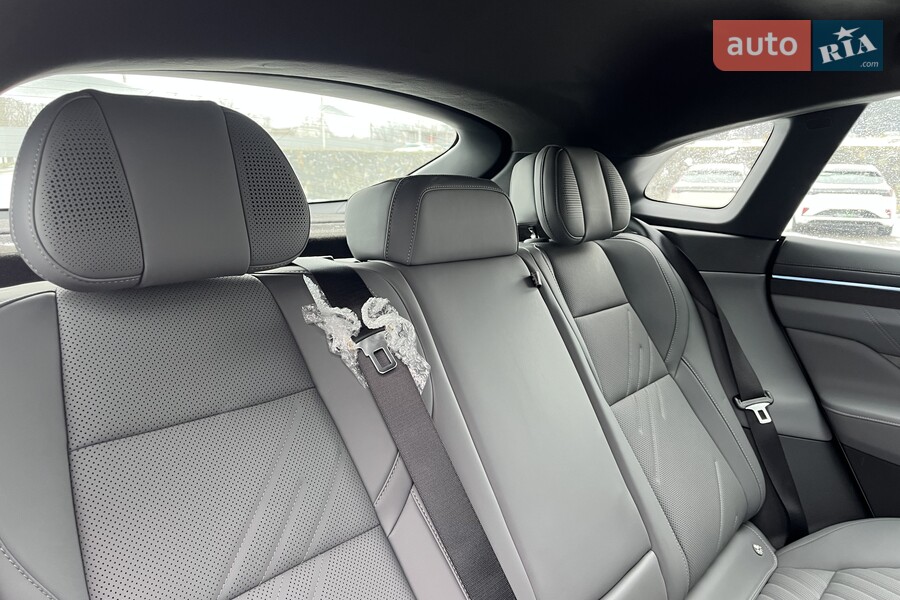 Zeekr 001 - фото 24