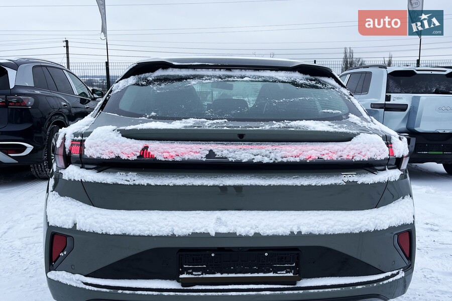 Zeekr 001 - фото 4