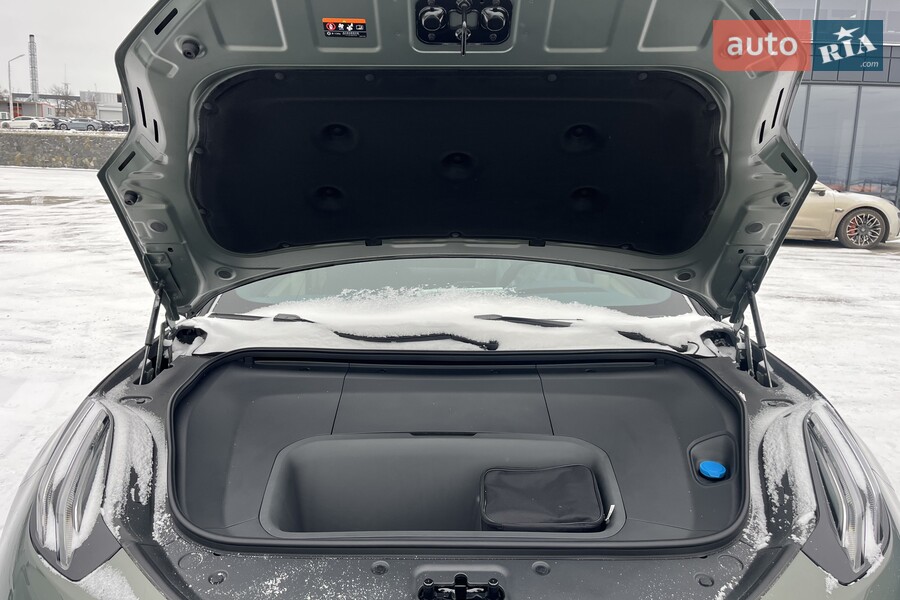 Zeekr 001 - фото 6