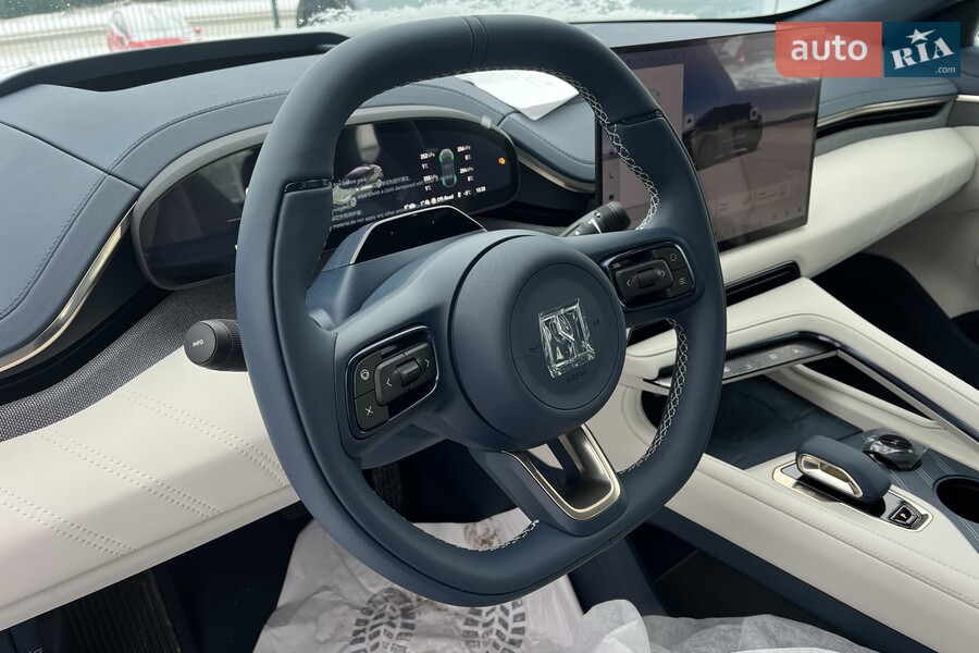 Zeekr 001 - фото 10