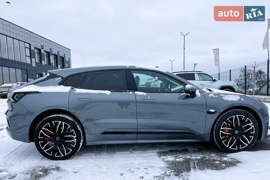 Zeekr 001 - фото 2