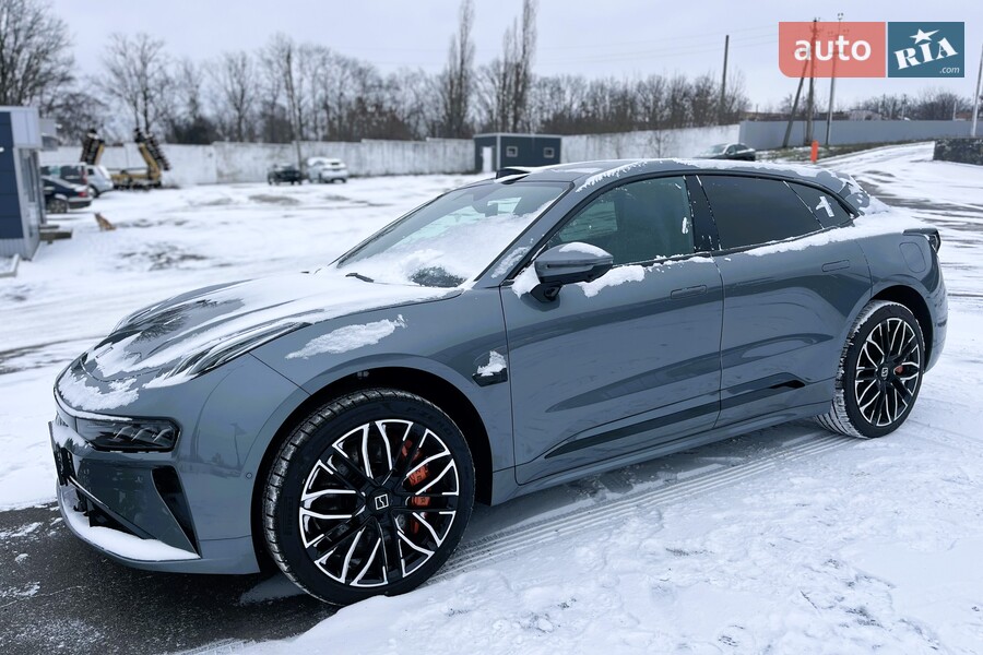 Zeekr 001 - фото 3