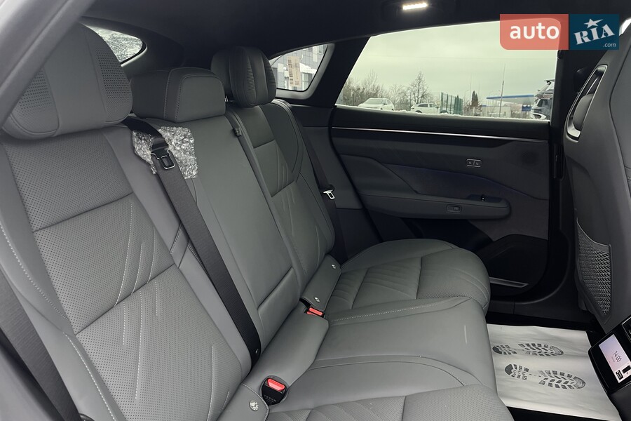 Zeekr 001 - фото 19