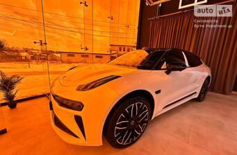 Zeekr 001 2025 You Z-Sport