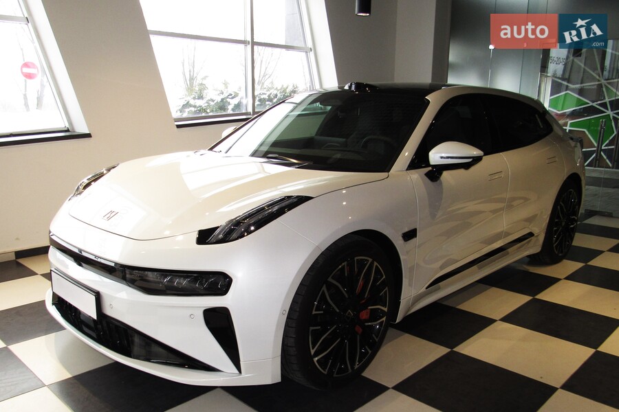 Zeekr 001 - фото 2