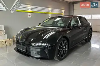 Zeekr 001