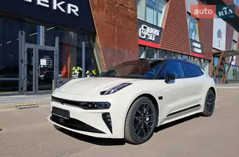 Zeekr 001