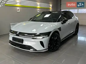 Zeekr 007 GT