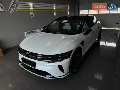 Zeekr 007 Smart 100 kWh (646 к.с.) 4WD 2025