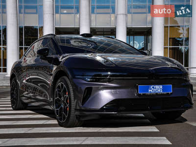 Zeekr 007 Performance 100 kWh (646 к.с.) 4WD 2025