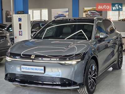 Zeekr 7X Intelligent 75 kWh (422 к.с.) 2025