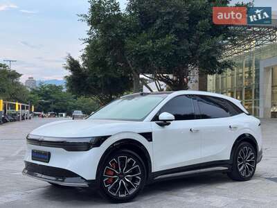 Zeekr 7X Smart Long Range 100 kWh (646 к.с.) AWD 2025