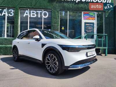 Zeekr 7X Smart Long Range 100 kWh (646 к.с.) AWD 2025