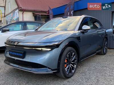 Zeekr 7X Smart Long Range 100 kWh (646 к.с.) AWD 2025