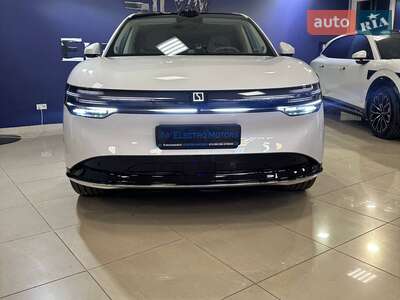Zeekr 7X Smart Long Range 100 kWh (646 к.с.) AWD 2025