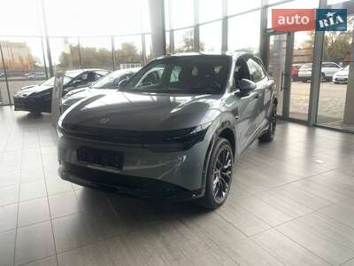 Zeekr 7X Intelligent Long Range 100 kWh (646 к.с.) AWD 2025