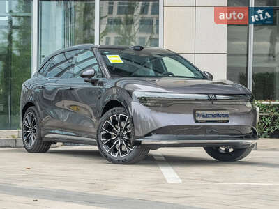 Zeekr 7X Intelligent 75 kWh (422 к.с.) 2025