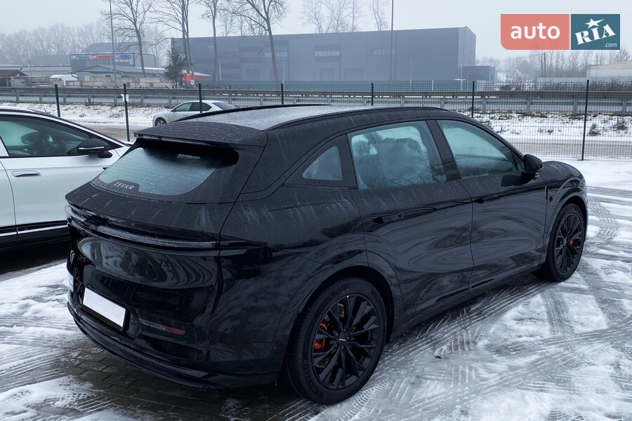 Zeekr 7X - фото 5