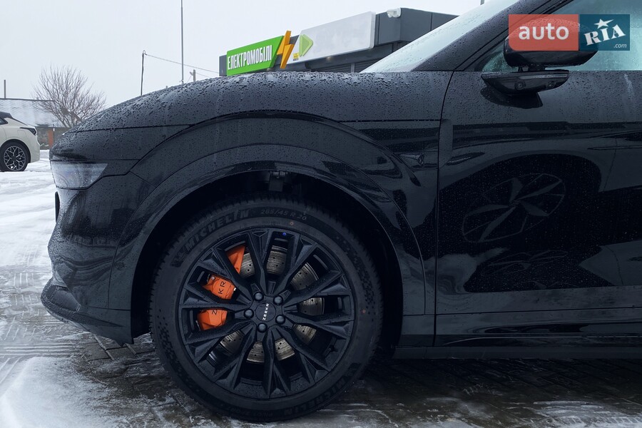 Zeekr 7X - фото 9