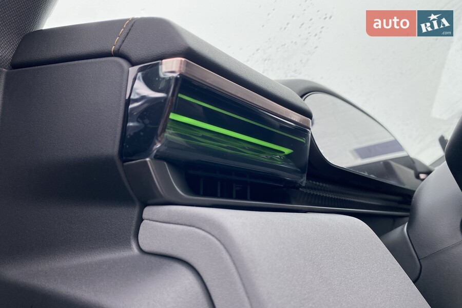 Zeekr 7X - фото 15