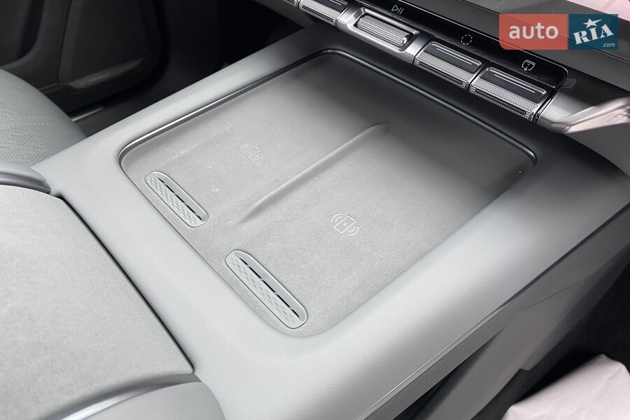 Zeekr 7X - фото 19