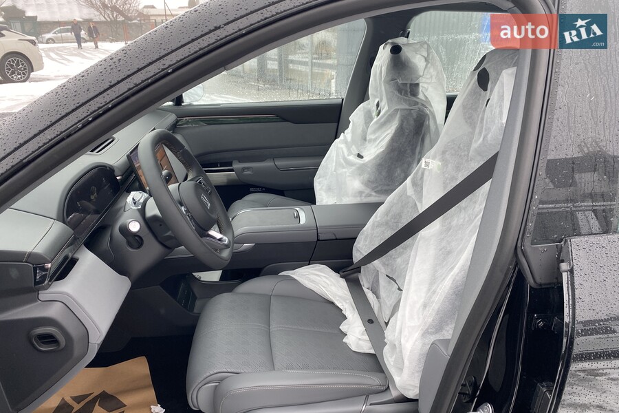 Zeekr 7X - фото 14