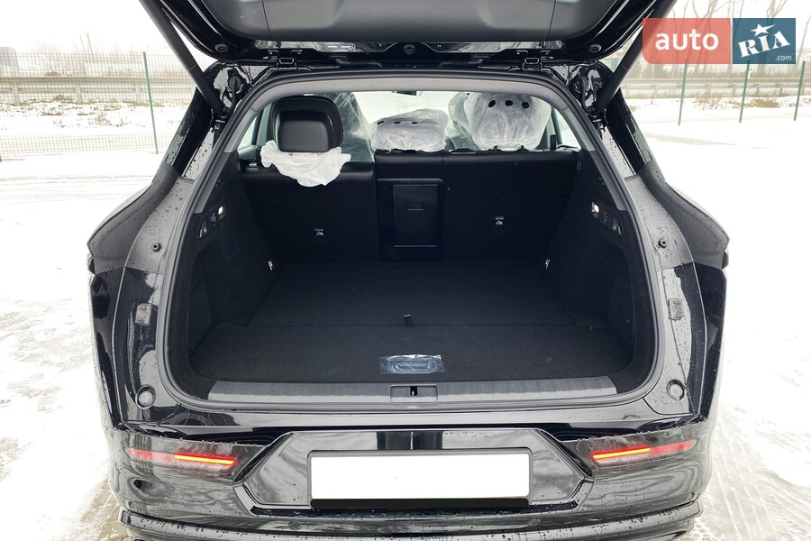 Zeekr 7X - фото 11