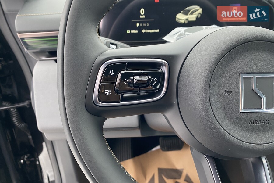 Zeekr 7X - фото 16