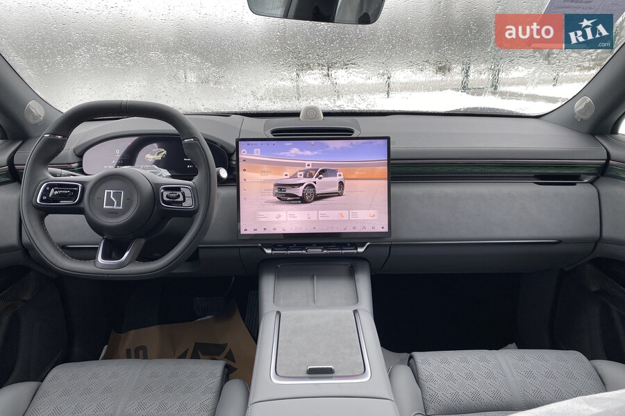 Zeekr 7X - фото 22