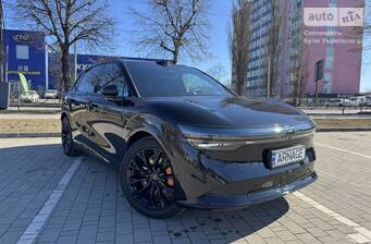 Zeekr 7X Long Range 100 kWh (646 к.с.) AWD 2025