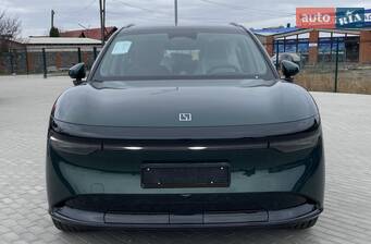 Зікр 7Х I покоління Кроссовер