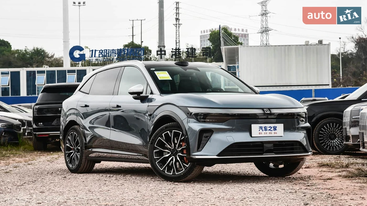 Zeekr-4