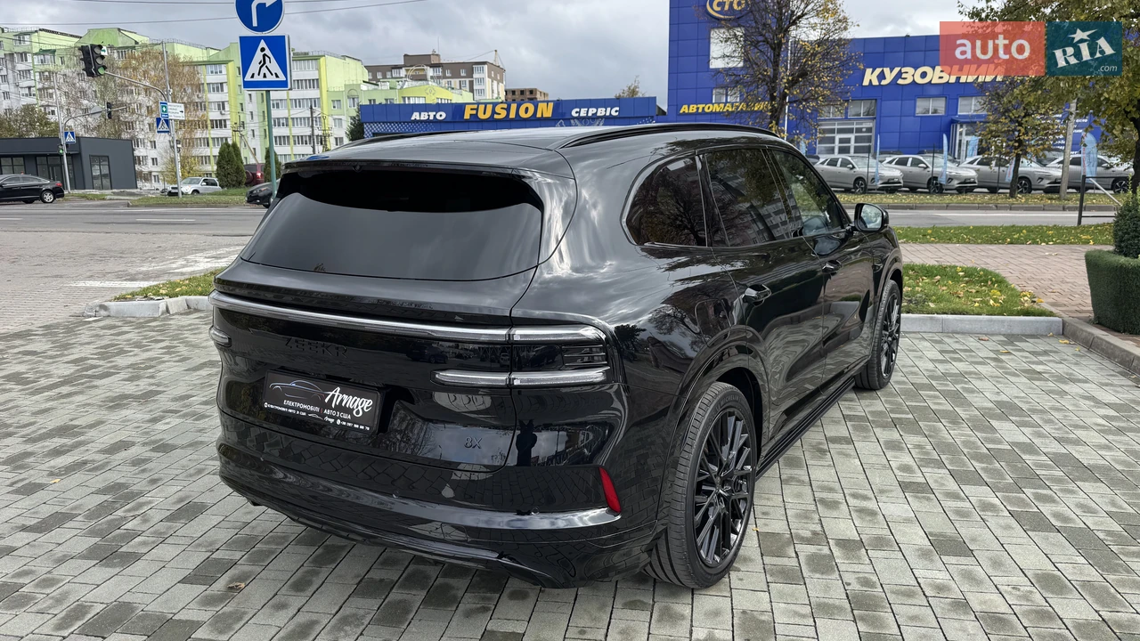 Zeekr-71