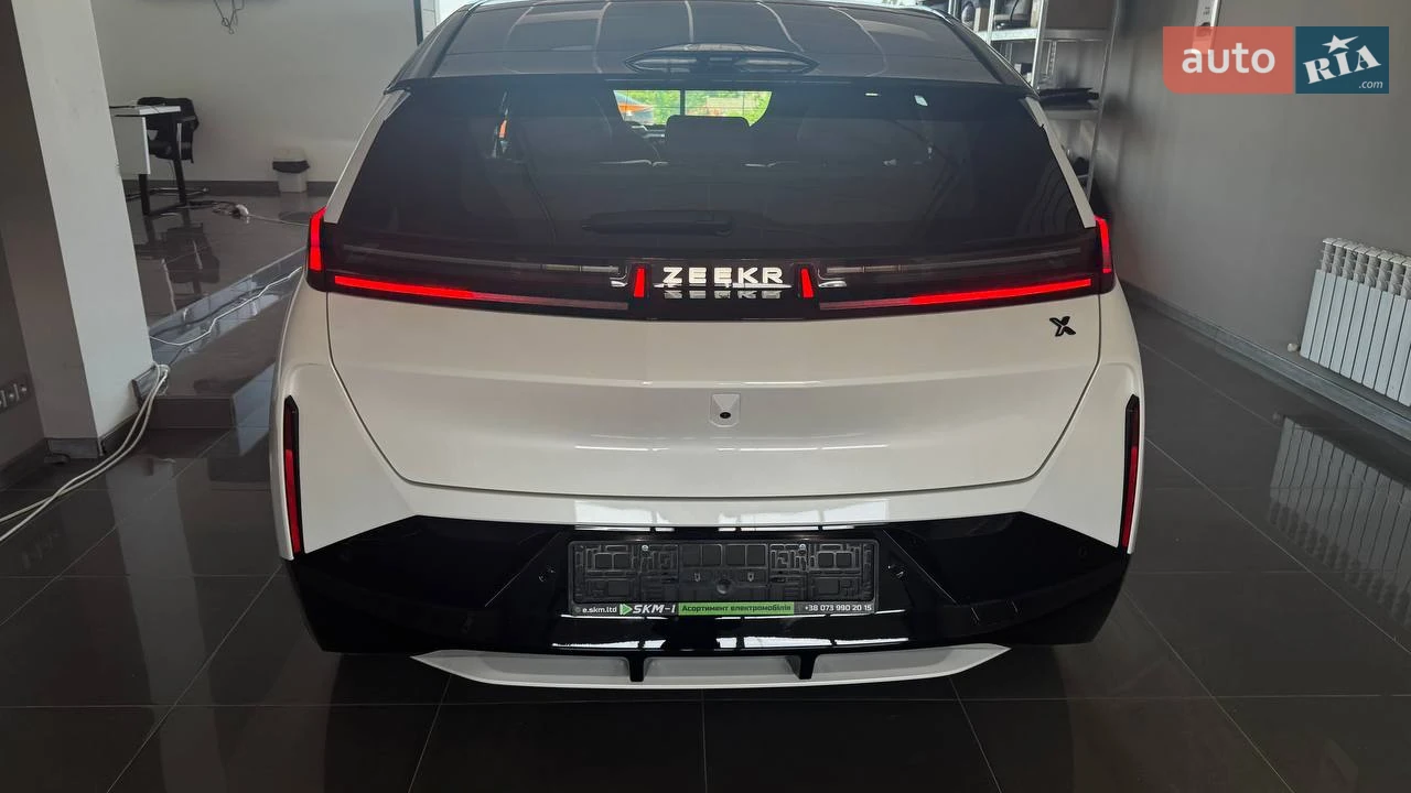 Zeekr-7