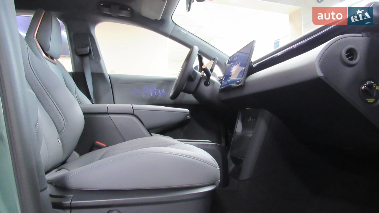 AUTO.RIA – Новое авто Зикр Икс (Zeekr X), 66 kWh (272 к.с