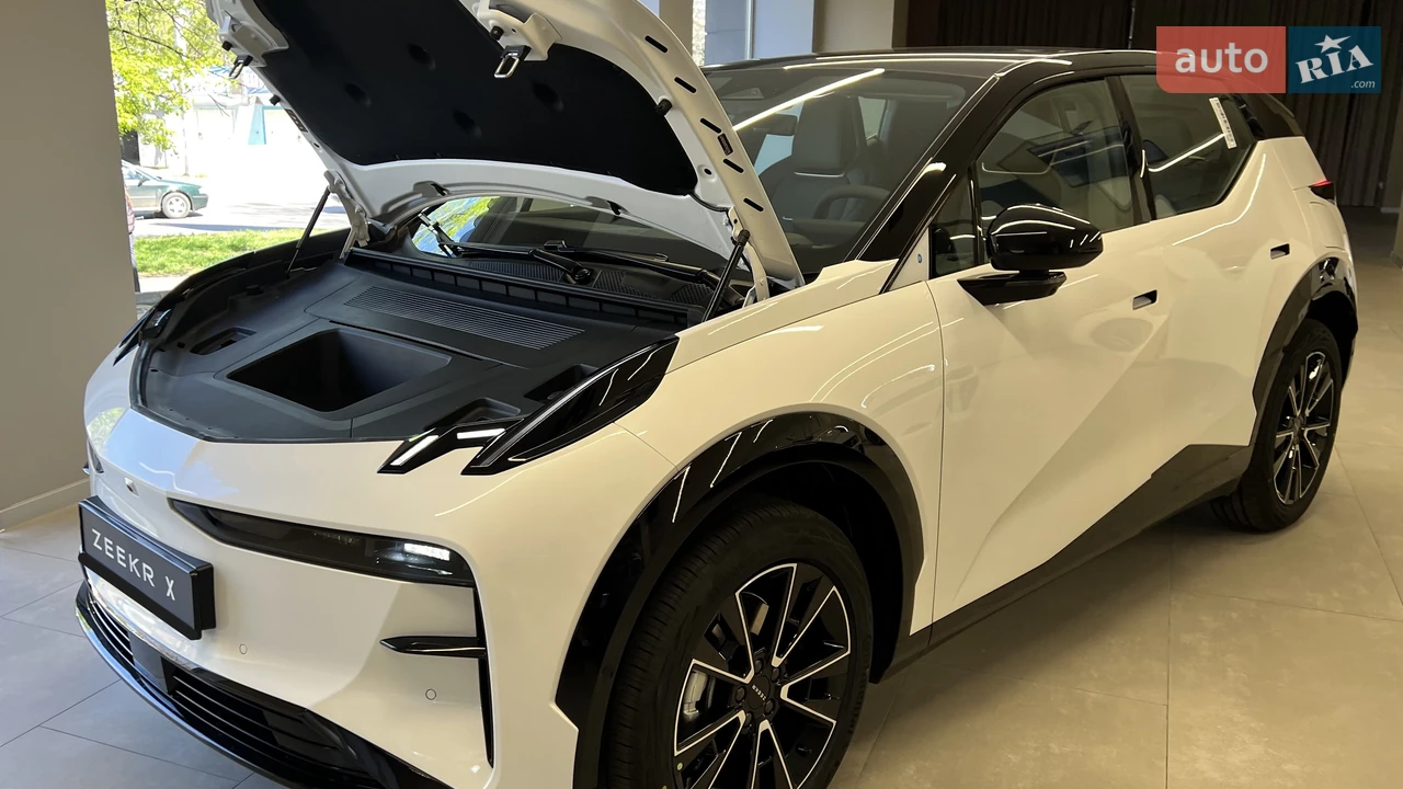 roiyarukeのページ AUTO.RIA – Продам Zeekr Ікс 2024 електро позашляховик / кросовер
