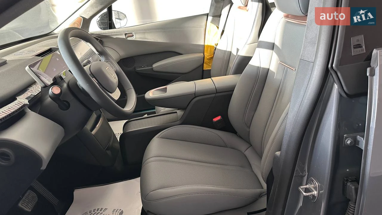 AUTO.RIA – Нове авто Зікр Ікс (Zeekr X), 66 kWh (428 к.с.) AWD