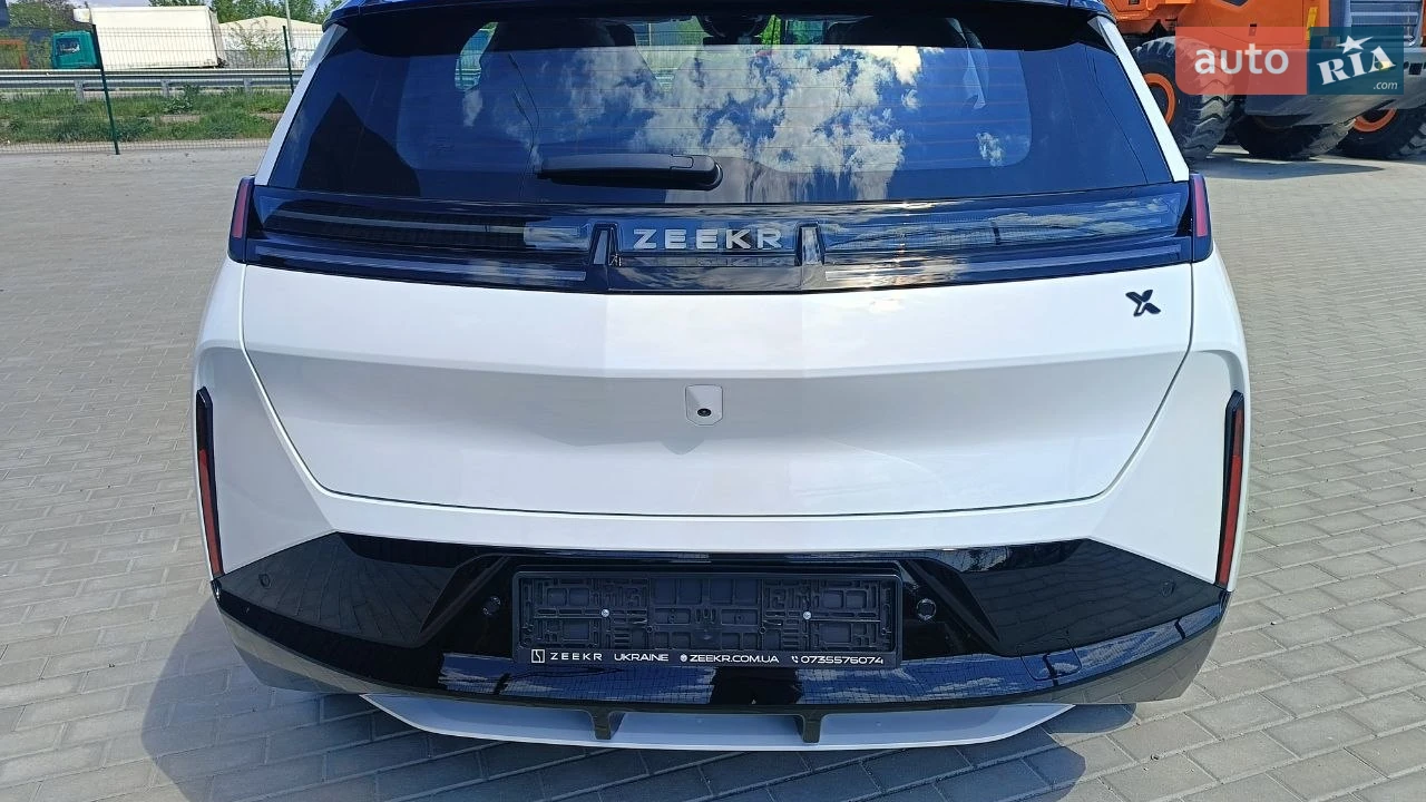 AUTO.RIA – Нове авто Зікр Ікс (Zeekr X), 66 kWh (428 к.с.) AWD