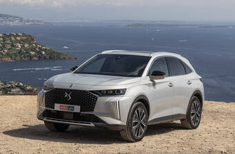 DS 7 1.5 BlueHDi AT (130 к.с.)