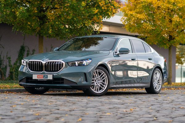 BMW 5 Series 2025 