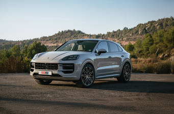 Porsche Cayenne Coupe  