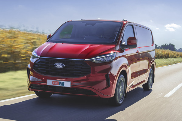 Ford Transit Custom 2025 
