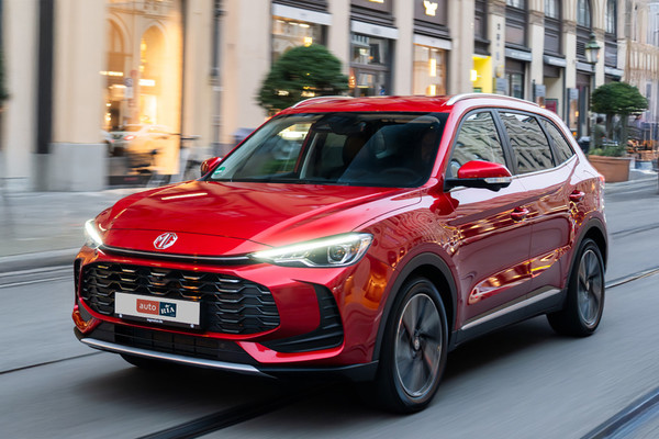 MG ZS 2025 